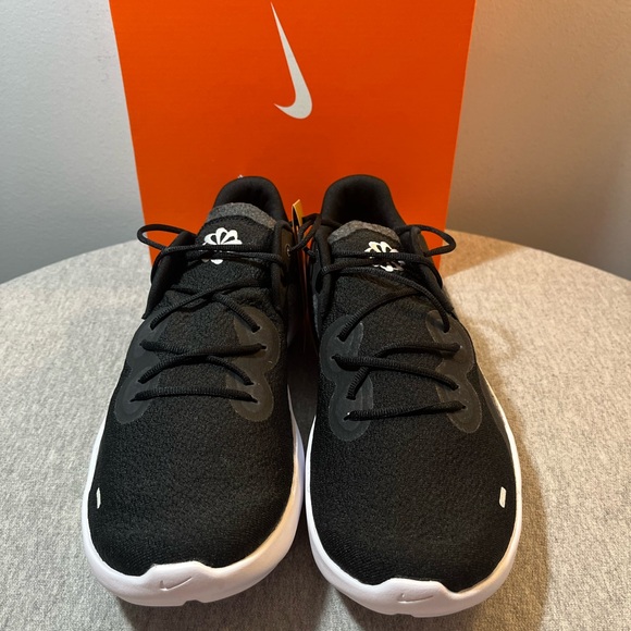 Nike Flex 2021 RN Black White Smoke Grey Mens Running Shoes Size 11.5 CW3408-002 - Picture 3 of 11